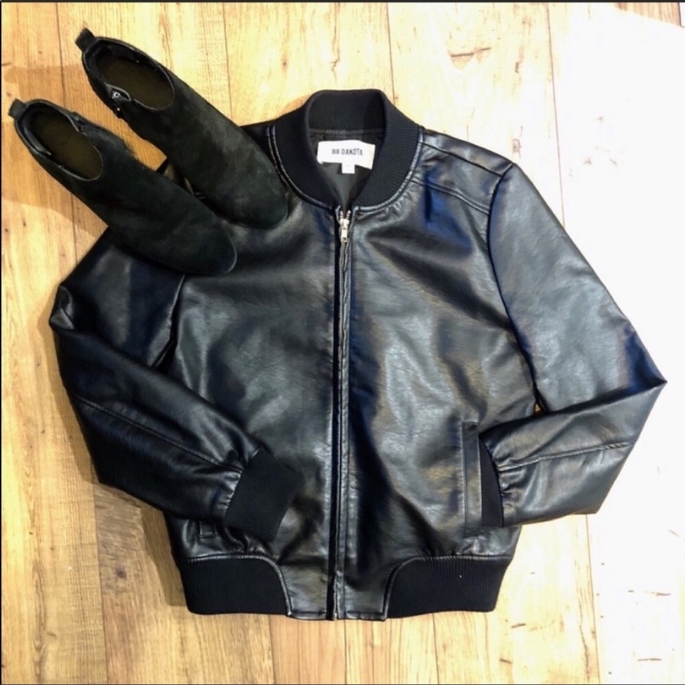 BB Dakota Gavin vegan leather bomber jacket small